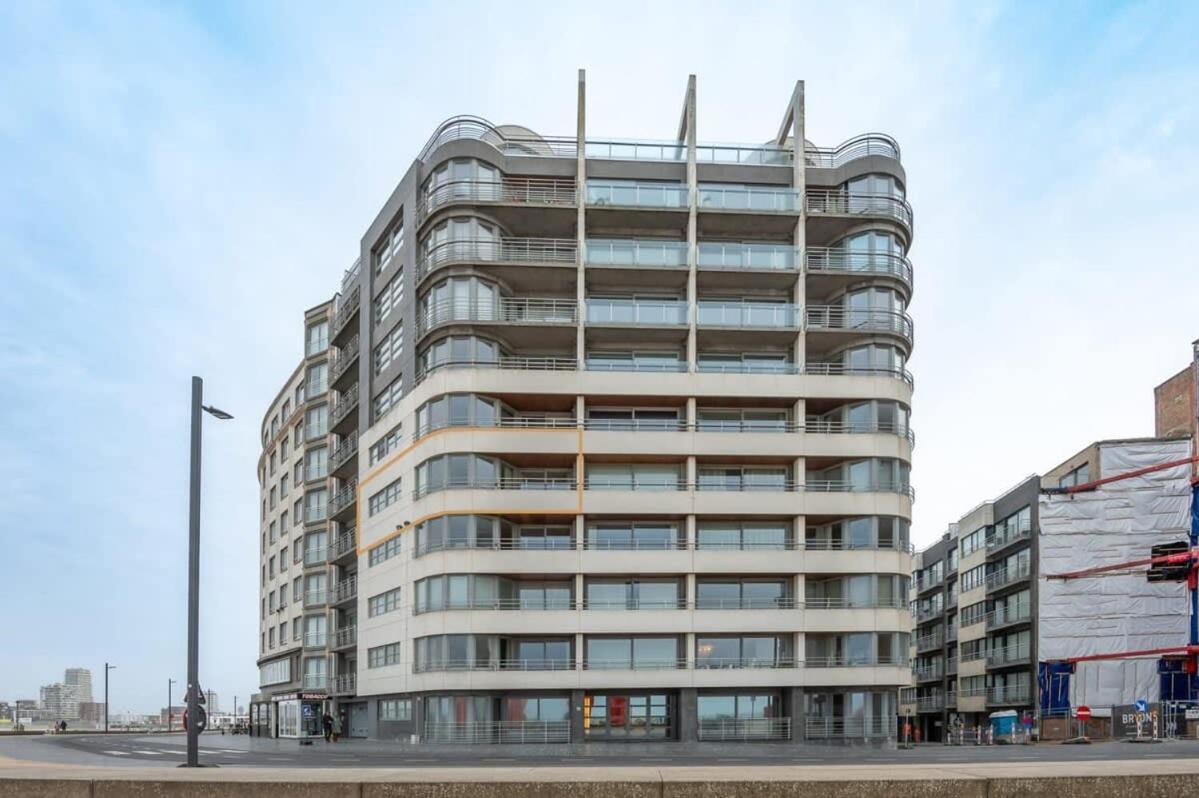 Marvelous With A Stunning View And Garage Apartamento Ostende