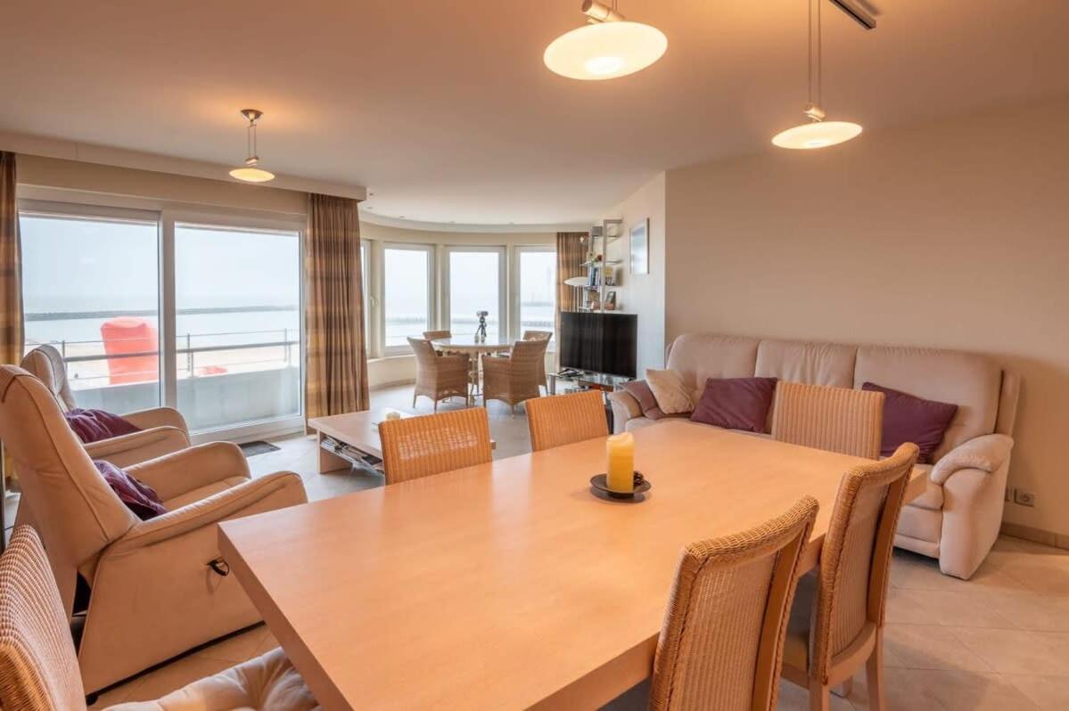 Marvelous With A Stunning View And Garage Ostende