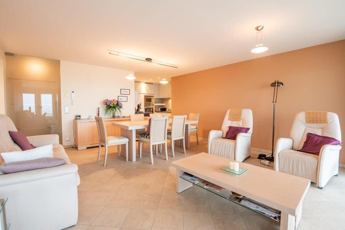 Apartamento Marvelous With A Stunning View And Garage