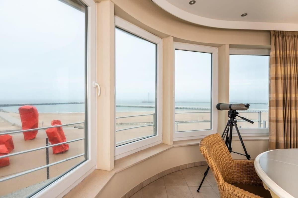 Marvelous With A Stunning View And Garage Apartamento Ostende